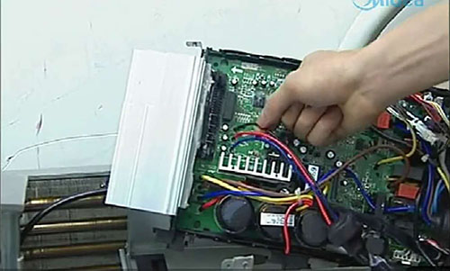 阳明美的空调电话是多少